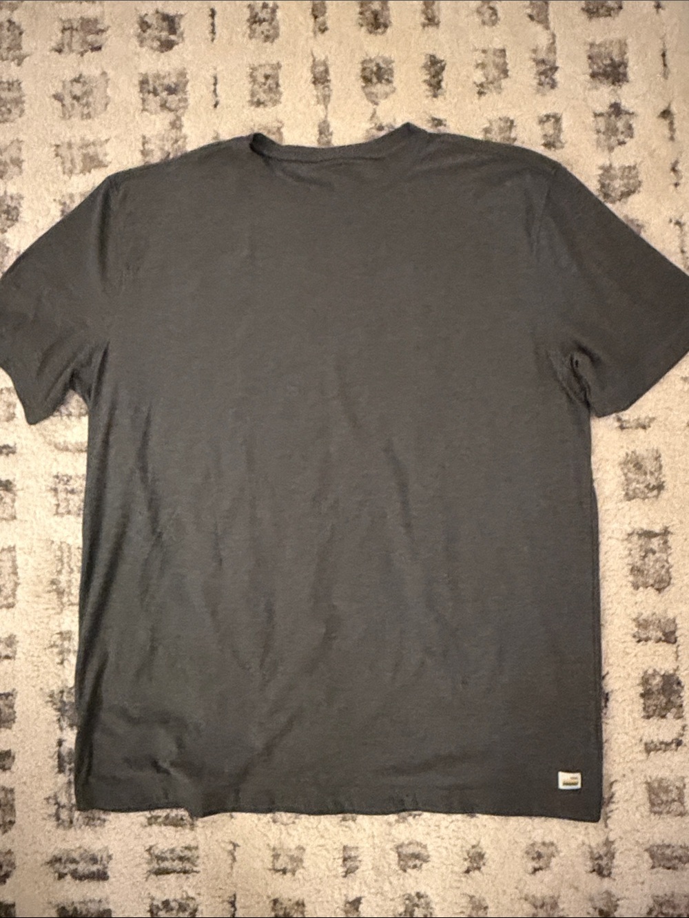 Vuori Dark Heathered Green Short Sleeve Crew Tee - Men's No Size Tag Best for L